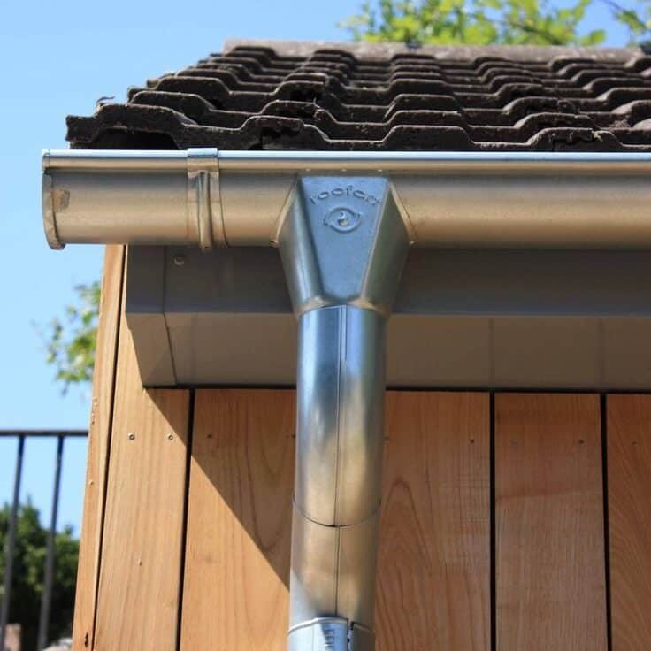 Custom-formed steel gutters and run-offs